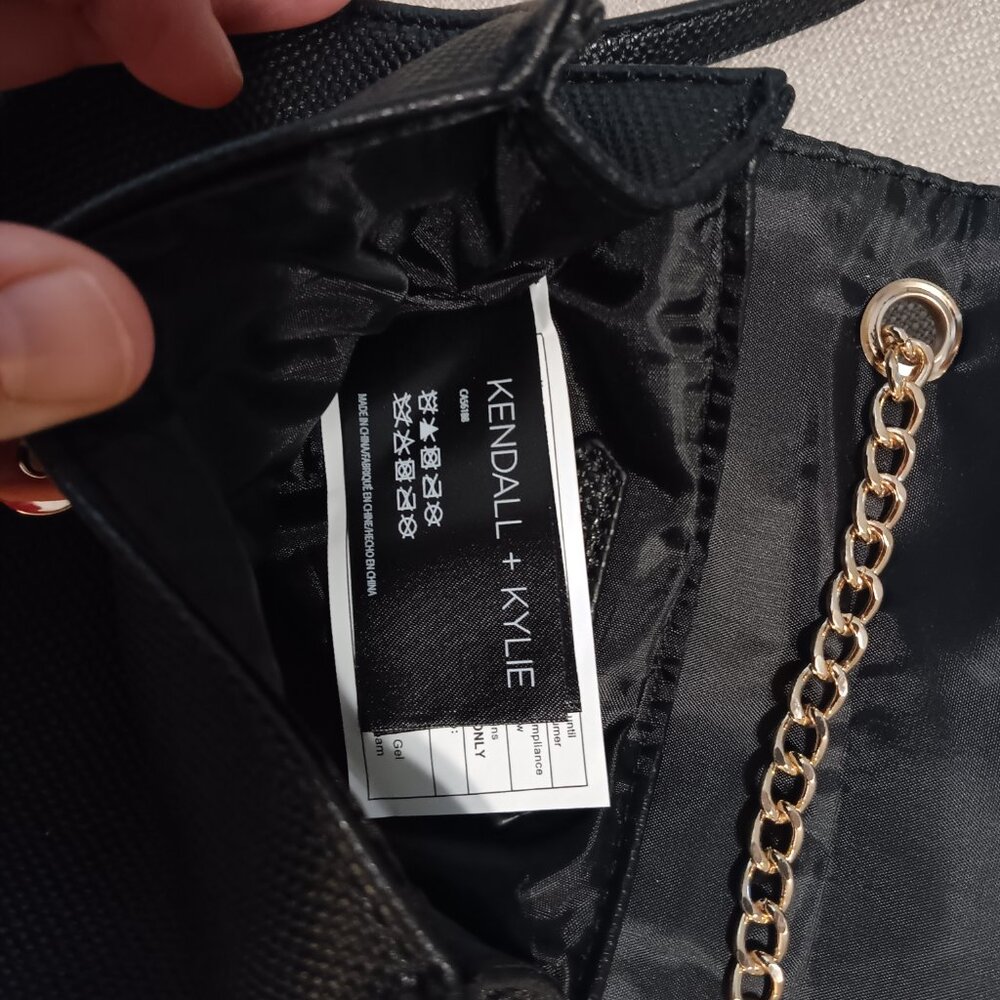 Kendall & Kylie black purse - Picture 5 of 7